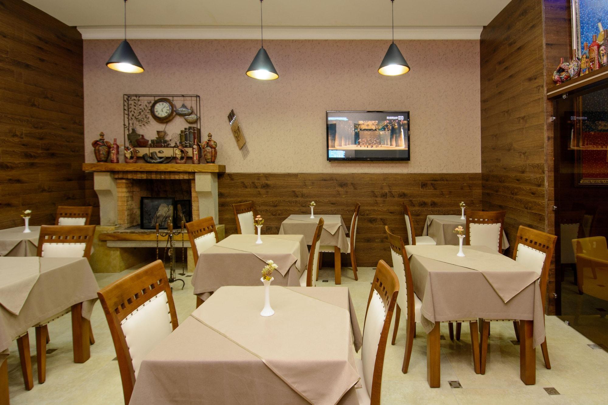 King David Hotel Tiflis Exterior foto
