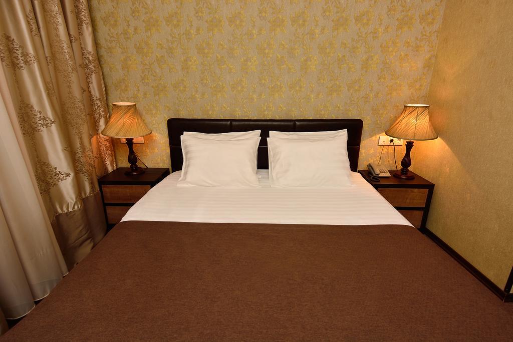 King David Hotel Tiflis Exterior foto